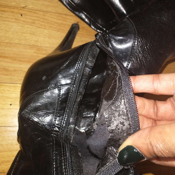 Women's black shiny Marc Fisher high boots - Picture 6 of 9